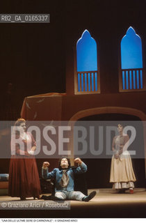 Caption: Caption: Nome: .UNA DELLE ULTIME SERE DI CARNOVALE.Descrizione: .TEATRO / IN OCCASIONE DEL CARNEVALE / AL TEATRO GOLDONI.MAURIZIO SCAPARRO.Credit: ©Graziano Arici/Rosebud2 Costo: .A.Nazione: .ITALIA.Cittˆ: ..Data: .1994