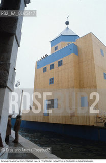 Nome: .BIENNALE CARNEVALE DEL TEATRO 1980.Descrizione: .IL TEATRO DEL MONDO PROGETTO DELLARCHITETTO ALDO ROSSI / A VENEZIA.Credit: ©Graziano Arici/Rosebud2 .Nazione: .ITALIA.Cittˆ: .VENEZIA.Data: .1980