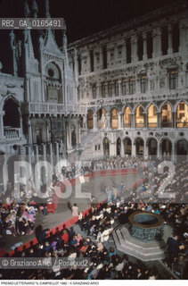 Nome: .PREMIO LETTERARIO IL CAMPIELLO.Descrizione: .LETTERATURA / PALCO GIURIA PUBBLICO  .Credit: ©Graziano Arici/Rosebud2 Costo: ..Nazione: .ITALIA.Cittˆ: .VENEZIA.Data: .1982.