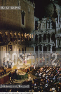 Nome: .PREMIO LETTERARIO IL CAMPIELLO.Descrizione: .LETTERATURA / PALCO GIURIA PUBBLICO  .Credit: ©Graziano Arici/Rosebud2 Costo: ..Nazione: .ITALIA.Cittˆ: .VENEZIA.Data: .1985.