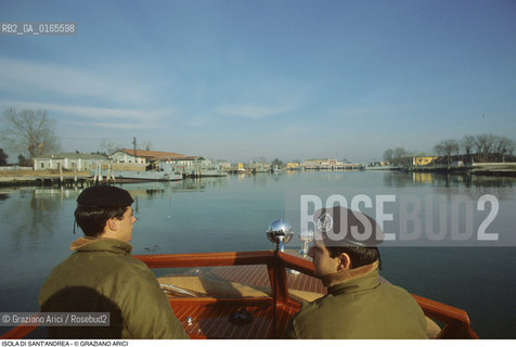 Nome: .LAGUNARI .Descrizione: .ESERCITO MILITARI / ISOLA DI SANTANDREA.Credit: ©Graziano Arici/Rosebud2 Costo: ..Nazione: .ITALIA.Cittˆ: ..Data: .1990..