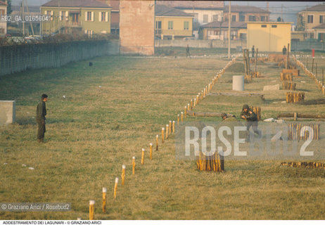 Nome: .LAGUNARI .Descrizione: .ESERCITO MILITARI / ADDESTRAMENTO.Credit: ©Graziano Arici/Rosebud2 Costo: ..Nazione: .ITALIA.Cittˆ: ..Data: .1990..