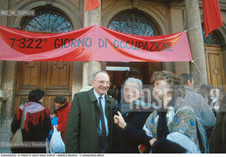 Nome: .CONVEGNO A TRENTO VENTANNI DOPO.Descrizione: .MARCO BOATO / UNIVERSITA DEGLI STUDI DI TRENTO SOCIOLOGIA / MOVIMENTO STUDENTESCO STRISCIONE.Credit: ©Graziano Arici/Rosebud2 Costo: ..Nazione: .ITALIA.Cittˆ: .TRENTO.Data: .1988.