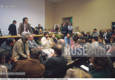 Nome: .CONVEGNO A TRENTO VENTANNI DOPO.Descrizione: .MARCO BOATO E MAURO ROSTAGNO / UNIVERSITA DEGLI STUDI DI TRENTO SOCIOLOGIA / MOVIMENTO STUDENTESCO.Credit: ©Graziano Arici/Rosebud2 Costo: ..Nazione: .ITALIA.Cittˆ: .TRENTO.Data: .1988.