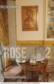 Nome: .RICHARD WAGNER.Descrizione: .MUSICA / TARGA COMMEMORATIVA AL CAFFE LAVENA IN PIAZZA SAN MARCO.Credit: ©Graziano Arici/Rosebud2 Costo: ..Nazione: .ITALIA.Cittˆ: ..Data: .199O..