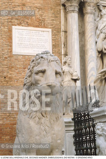 Nome: .RICHARD WAGNER.Descrizione: .LEONE DELLARSENALE / SECONDO WAGNER SIMBOLEGGIAVA IL DIO WOTAN .Credit: ©Graziano Arici/Rosebud2 Costo: ..Nazione: .ITALIA.Cittˆ: .VENEZIA.Data: .199O..
