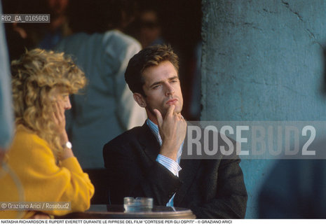 Nome: .CORTESIE PER GLI OSPITI (THE COMFORT OF STRANGERS).Descrizione: .CINEMA FILM REGIA DI PAUL SCHRADER / GLI ATTORI NATASHA RICHARDSON E RUPERT EVERETT DURANTE LE RIPRESE .Credit: ©Graziano Arici/Rosebud2 / Costo: .A.Nazione: .GB-ITALIA.Cittˆ: ..Data: .1990