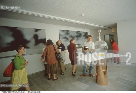 Nome: .KASSEL DOCUMENTA IX .Descrizione: .ARTE ESPOSIZIONE INTERNAZIONALE / SALA ESPOSITIVA.Credit: ©Graziano Arici/Rosebud2 Costo: ..Nazione: .GERMANIA.Cittˆ: .KASSEL.Data: .Giugno1992..