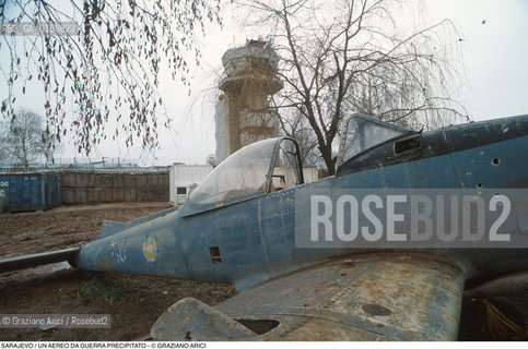 Nome: .SARAJEVO.Descrizione: .GUERRA EX JUGOSLAVIA / AEREO PRECIPITATO.Credit: ©Graziano Arici/Rosebud2 Costo: ..Nazione: .BOSNIA.Cittˆ: ..Data: .1994..