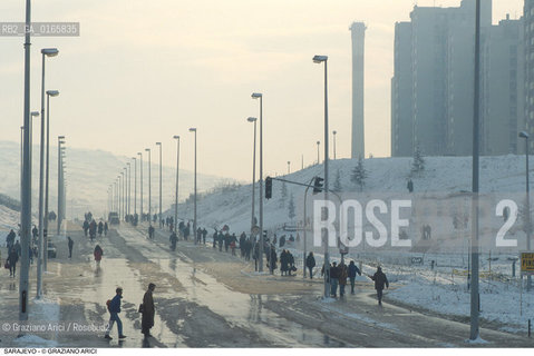 Nome: .SARAJEVO.Descrizione: .GUERRA EX JUGOSLAVIA / STRADA NEVE.Credit: ©Graziano Arici/Rosebud2 Costo: ..Nazione: .BOSNIA.Cittˆ: ..Data: .1994..