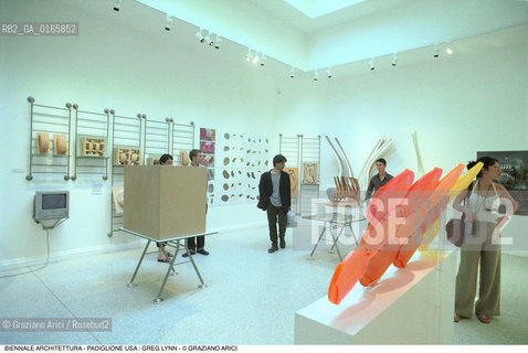 Caption: Nome: .7¡ BIENNALE ARCHITETTURA 2000 - CITTA: LESS AESTHETICS, MORE ETHICS .Descrizione: .PADIGLIONE USA : GREG LYNN.Credit: ©Graziano Arici/Rosebud2 .Nazione: ..Cittˆ: ..Data: .2000