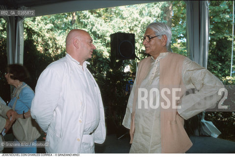 Caption: Nome: .7¡ BIENNALE ARCHITETTURA 2000 - CITTA: LESS AESTHETICS, MORE ETHICS .Descrizione: .JEAN NOUVEL CON LARCHITETTO CHARLES CORREA.Credit: ©Graziano Arici/Rosebud2 .Nazione: ..Cittˆ: ..Data: .2000.