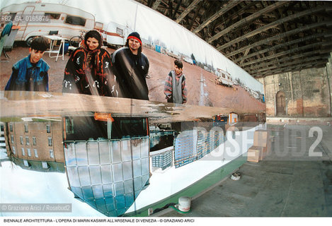 Caption: Nome: . 7¡ BIENNALE ARCHITETTURA 2000 - CITTA: LESS AESTHETICS, MORE ETHICS .Descrizione: .LOPERA DI MARIN KASIMIR ALLARSENALE DI VENEZIA  .Credit: ©Graziano Arici/Rosebud2 .Nazione: ..Cittˆ: ..Data: .2000