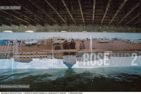 Caption: Nome: .7¡ BIENNALE ARCHITETTURA 2000 - CITTA: LESS AESTHETICS, MORE ETHICS .Descrizione: .LOPERA DI MARIN KASIMIR ALLARSENALE DI VENEZIA.Credit: ©Graziano Arici/Rosebud2 .Nazione: ..Cittˆ: ..Data: .2000