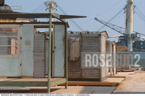 Caption: Nome: .7¡ BIENNALE ARCHITETTURA 2000 - CITTA: LESS AESTHETICS, MORE ETHICS .Descrizione: .I PAVILLON 6X6 DI JEAN PROUVE ALLARSENALE DI VENEZIA.Credit: ©Graziano Arici/Rosebud2 .Nazione: ..Cittˆ: ..Data: .2000