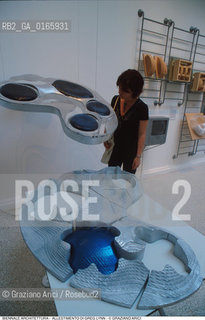 Caption: Nome: .7¡ BIENNALE ARCHITETTURA 2000 - CITTA: LESS AESTHETICS, MORE ETHICS .Descrizione: .PADIGLIONE USA - ALLESTIMENTO DI GREG LYNN.Credit: ©Graziano Arici/Rosebud2 .Nazione: ..Cittˆ: ..Data: .2000