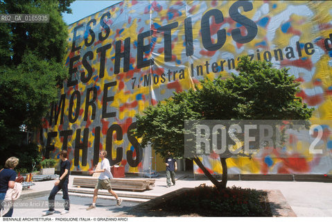 Caption: Nome: .7¡ BIENNALE ARCHITETTURA 2000 - CITTA: LESS AESTHETICS, MORE ETHICS .Descrizione: .PADIGLIONE ITALIA.Credit: ©Graziano Arici/Rosebud2 .Nazione: ..Cittˆ: ..Data: .2000
