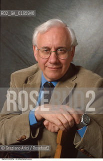 Nome: .COSTA PAOLO.Descrizione: .ECONOMISTA POLITICO EX-RETTORE DI CA FOSCARI SINDACO.Credit: ©Graziano Arici/Rosebud2 Costo: .A.Nazione: ..Cittˆ: .VENEZIA.VENICE.Data: .2000