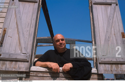 Nome: .FUKSAS MASSIMILIANO.Descrizione: .ARCHITETTO ARCHITETTURA FINESTRA.Credit: ©Graziano Arici/Rosebud2 / Costo: .A.Nazione: ..Cittˆ: .VENEZIA.VENICE.Data: .2000