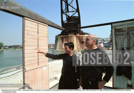 Nome: .FUKSAS MASSIMILIANO.Descrizione: .ARCHITETTO ARCHITETTURA CON LA MOGLIE DORIANO O. MANDRELLI.Credit: ©Graziano Arici/Rosebud2 / Costo: .A.Nazione: ..Cittˆ: .VENEZIA.VENICE.Data: .2000