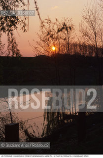 Caption: Nome: .ERNEST HEMINGWAY.Descrizione: .IL PIAVE A FOSSALTA DOVE FU FERITO E.H. NELLA PRIMA GUERRA MONDIALE.Credit: ©Graziano Arici/Rosebud2 .Nazione: ..Cittˆ: ..Data: .1991.