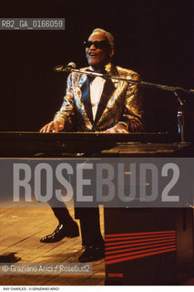 Caption: Nome: .CHARLES RAY.Descrizione: .MUSICA JAZZ RHYTHMN BLUES SOUL CANTANTE PIANISTA/ALLA TASTIERA.Credit: ©Graziano Arici/Rosebud2 / Costo: .A.Nazione: .USA.Cittˆ: ..Data: .1996