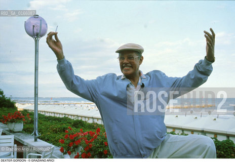 Caption: Nome: .GORDON DEXTER.Descrizione: .MUSICA JAZZ SASSOFONISTA/AL MARE.Credit: ©Graziano Arici/Rosebud2 / Costo: .A.Nazione: .USA.Cittˆ: ..Data: .1988
