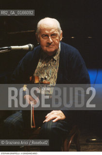 Caption: Nome: .GRAPPELLI STEPHAN.Descrizione: .MUSICA JAZZ VIOLINISTA/AL VIOLINO.Credit: ©Graziano Arici/Rosebud2 / Costo: .A.Nazione: .FRANCIA.Cittˆ: ..Data: .1993