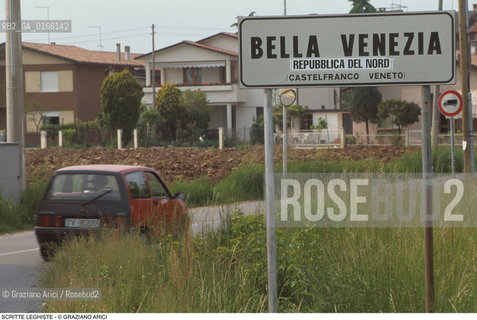Nome: .LEGA NORD.Descrizione: .POLITICA / SCRITTE PRO SECESSIONE  .Credit: ©Graziano Arici/Rosebud2 Costo: ..Nazione: .ITALIA.Cittˆ: ..Data: .1997..