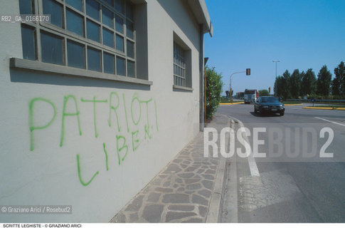 Nome: .LEGA NORD.Descrizione: .POLITICA / SCRITTE IN SOSTEGNO AI SERENISSIMI.Credit: ©Graziano Arici/Rosebud2 Costo: ..Nazione: .ITALIA.Cittˆ: ..Data: .1997..