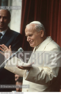 Nome: .PAPA.Descrizione: .RELIGIONE / VISITA DEL SANTO PADRE GIOVANNI PAOLO II KAROL WOJTYLA.Credit: ©Graziano Arici/Rosebud2 / Costo: .A.Nazione: .ITALIA.Cittˆ: ..Data: .17/06/1985