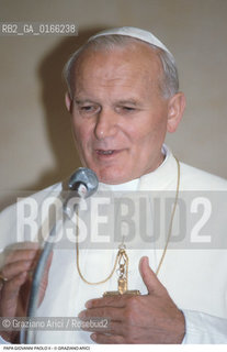 Nome: .PAPA.Descrizione: .RELIGIONE / VISITA DEL SANTO PADRE GIOVANNI PAOLO II KAROL WOJTYLA.Credit: ©Graziano Arici/Rosebud2 / Costo: .A.Nazione: .ITALIA.Cittˆ: ..Data: .17/06/1985