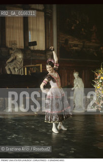 Nome: .OMAGGIO A VENEZIA.Descrizione: .PREMIO UNA VITA PER LA MUSICA / LA BALLERINA CARLA FRACCI / A S. ROCCO.Credit: ©Graziano Arici/Rosebud2 Costo: ..Nazione: .ITALIA.Cittˆ: ..Data: .1993..