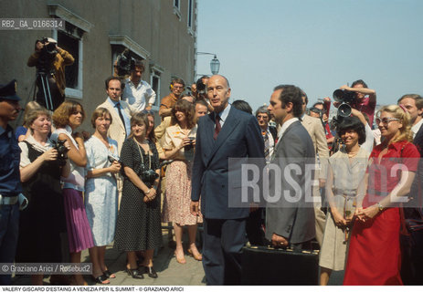 Nome: .SUMMIT.Descrizione: .POLITICA VERTICE DEI NOVE PAESI PIU INDUSTRIALIZZATI E DEI PAESI CEE / IL PRESIDENTE FRANCESE VALERY GISCARD DESTAING / GIORNALISTI PUBBLICO.Credit: ©Graziano Arici/Rosebud2 Costo: ..Nazione: .ITALIA.Cittˆ: .VENEZIA.Data: .1980..