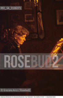 Nome: .WAGNER: THE COMPLET EPIC.Descrizione: .CINEMA FILM PER LA TV REGIA DI TONY PALMER / LATTRICE VANESSA REDGRAVE AL PIANO  .Credit: ©Graziano Arici/Rosebud2 / Costo: .A.Nazione: .UNGHERIA-UK.Cittˆ: ..Data: .1985