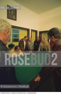 Nome: .REGIONE ISTRIA.Descrizione: .IL CIRCOLO ITALIANO / BILIARDO .Credit: ©Graziano Arici/Rosebud2 / Costo: .A.Nazione: .REPUBBLICA CROATA.Cittˆ: .POLA.Data: .1992
