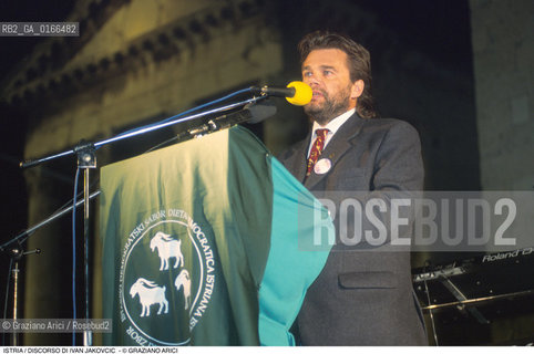 Nome: .REGIONE ISTRIA.Descrizione: .POLITICA / JAKOVCIC IVAN PRESIDENTE DELLA DIETA DEMOCRATICA ISTRIANA / DISCORSO .Credit: ©Graziano Arici/Rosebud2 / Costo: .A.Nazione: ..Cittˆ: .POLA.Data: .1995