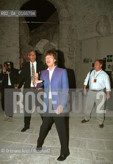 CINEMA 2000 / 57. MOSTRA INTERNAZIONALE DARTE CINEMATOGRAFICA - IL CANTANTE MICK JAGGER (GB)) ALLA FESTA PER IL FILM SOUND, DIRETTO DA NICOLOAS ROEG (GB), NELLISOLA DI SANTANDREA - ©Graziano Arici/Rosebud2 