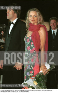 CINEMA 2000 / 57. MOSTRA INTERNAZIONALE DARTE CINEMATOGRAFICA - LATTRICE MICHELLE PFEIFFER (USA) CON IL MARITO DAVANTI AL PALAZZO DEL CINEMA PER LA PROIEZIONE DEL FILM WHAT LIES BENEATH - ©Graziano Arici/Rosebud2