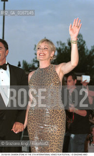 Caption: Nome:.STONE SHARON.Descrizione:.CINEMA ATTRICE .Credit:.Graziano Arici/Rosebud2 Costo:.A.Nazione:..Cittˆ:.VENEZIA.Data:.2000