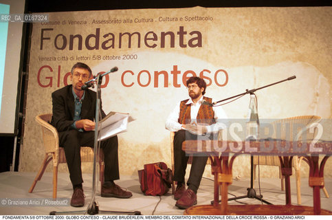 FONDAMENTA 5/8 OTTOBRE 2000: GLOBO CONTESO - ORGANIZZAZIONI UMANITARIE ONU / CLAUDE BRUDERLEIN, MEMBRO DEL COMITATO INTERNAZIONALE DELLA CROCE ROSSA - ©Graziano Arici/Rosebud2