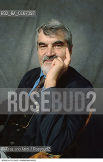 ECONOMIA SOCIOLOGIA 2000 / LECONOMISTA E SOCIOLOGO SERGE LATOUCHE (FRANCIA) - ©Graziano Arici/Rosebud2 