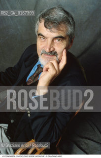 ECONOMIA SOCIOLOGIA 2000 / LECONOMISTA E SOCIOLOGO SERGE LATOUCHE (FRANCIA) - ©Graziano Arici/Rosebud2 