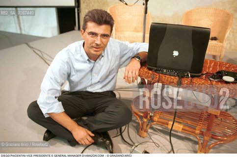 ECONOMIA INTERNET 2000 / DIEGO PIACENTINI VICE PRESIDENTE E GENERAL MANAGER DI AMAZON.COM  - ©Graziano Arici/Rosebud2