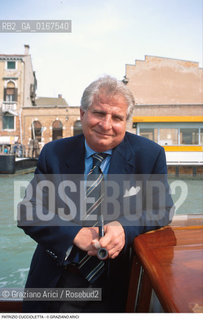 Nome: .PATRIZIO CUCCIOLETTA.Descrizione: .PRESIDENTE DEL MAGISTRATO ALLE ACQUE / CON PIPA.Credit: .Graziano Arici/Rosebud2/.Costo: .A.Nazione: .ITALIA.Cittˆ: ..Data: .2000.