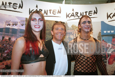 Nome:.JOERG HAIDER.Descrizione:.POLITICA / LEADER DEL PARTITO NAZIONALISTA, GOVERNATORE DELLA CARINZIA / AD UNA CONFERENZA PER LA PROMOZIONE TURISTICA DELLA REGIONE.Credit:.Graziano Arici/Rosebud2/.Costo:.A.Nazione:.AUSTRIA.Cittˆ:..Data:.2000