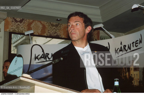 Nome:.JOERG HAIDER.Descrizione:.POLITICA / LEADER DEL PARTITO NAZIONALISTA, GOVERNATORE DELLA CARINZIA / AD UNA CONFERENZA STAMPA PER LA PROMOZIONE TURISTICA DELLA REGIONE.Credit:.Graziano Arici/Rosebud2/.Costo:.A.Nazione:.AUSTRIA.Cittˆ:..Data:.2000