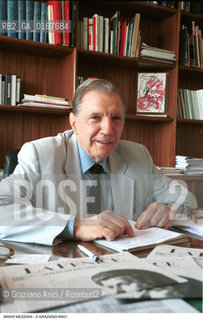 Nome: .MARIO MESSINIS.Descrizione: .MUSICA MUSICOLOGO CRITICO SOVRAINTENDENTE GRAN TEATRO LA FENICE.Credit: .Graziano Arici/Rosebud2/.Costo: .A.Nazione: .ITALIA.Cittˆ: ..Data: .2000