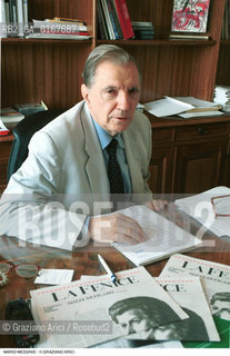 Nome: .MARIO MESSINIS.Descrizione: .MUSICA MUSICOLOGO CRITICO SOVRAINTENDENTE GRAN TEATRO LA FENICE.Credit: .Graziano Arici/Rosebud2/.Costo: .A.Nazione: .ITALIA.Cittˆ: ..Data: .2000