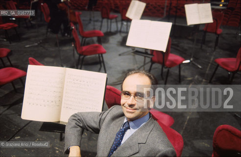 Nome: PINAMONTI PAOLO, MUSICA CLASSICA DIRETTORE ARTISTICO DEL TEATRO LA FENICE SPARTITI Nazione: ITALIA © 2000 Graziano Arici/Rosebud2